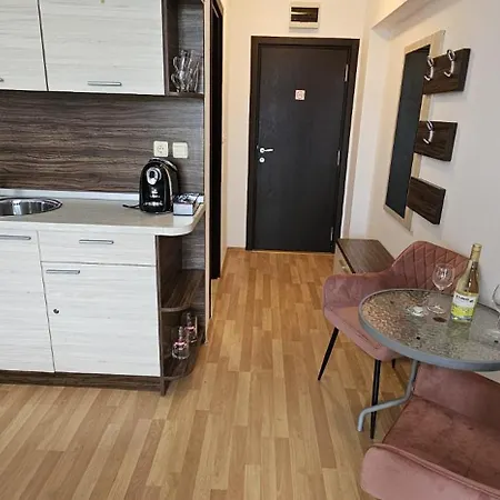 Aphrodite 2 Apartamento *